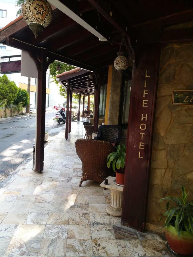 Life Hotel Cirénia Exterior foto